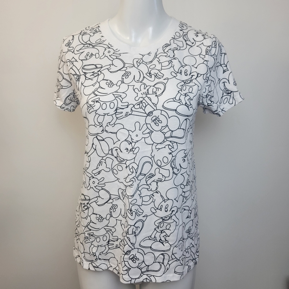 Mickey tshirt all over print